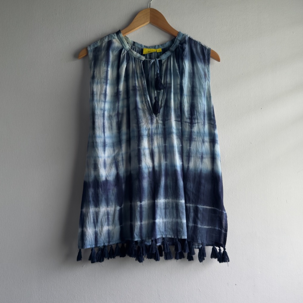 Roller Rabbit Tie Dye Tassel Hem Boho Sleeveless Top Women Medium Blue Beachy